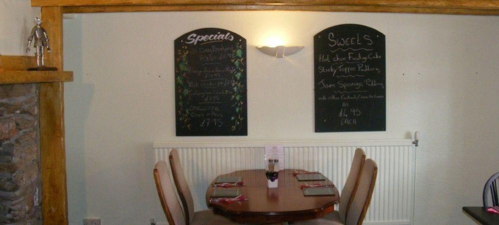 Harbour Moon Inn Looe Exterior foto